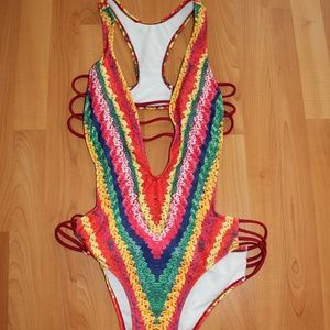 NWOT Sz M (4-6) 1 piece Multi-color Swimsuit Sexy